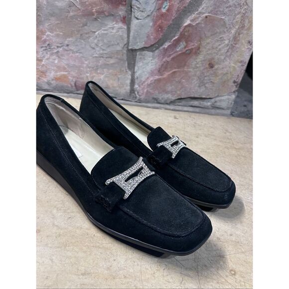 Daisy Fuentes McKenna Black Faux Suede Rhinestone Loafer Flats 9.5M - Picture 1 of 10